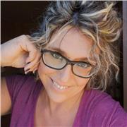 Insegnante di matematica impartisce lezioni private in presenza oppure on line, di matematica, fisica e come aiuto compiti